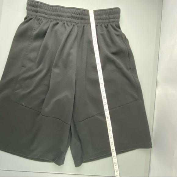 CSG. black athletic basketball shorts men's size medium - Picture 10 of 16